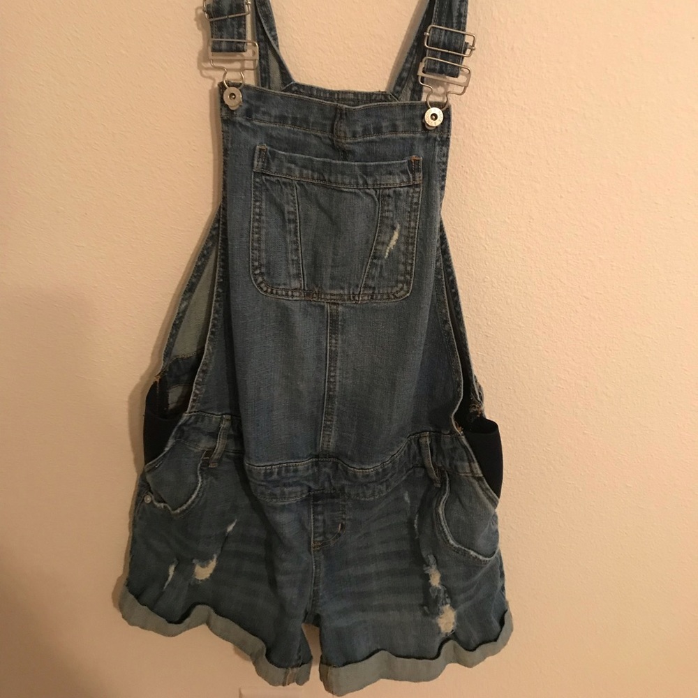 Maternity overalls